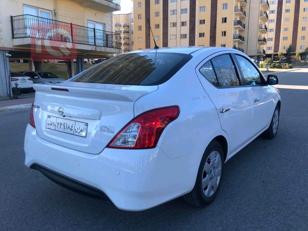 نيسان صني